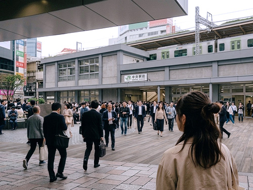 調教デート_駅前